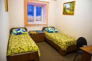 Гостиница Север Воркута Стандартный двухместный номер с 1 кроватью или 2 отдельными кроватями-3
